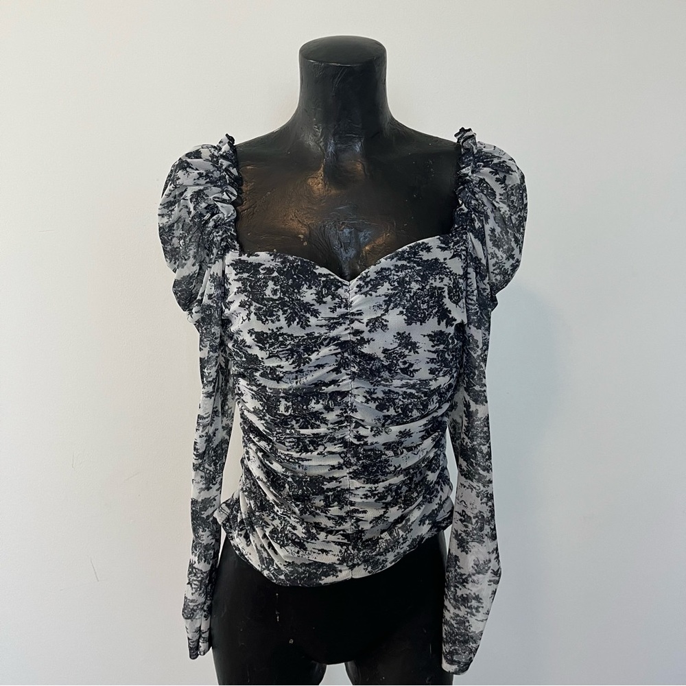 Patterned Mesh long sleeve top
